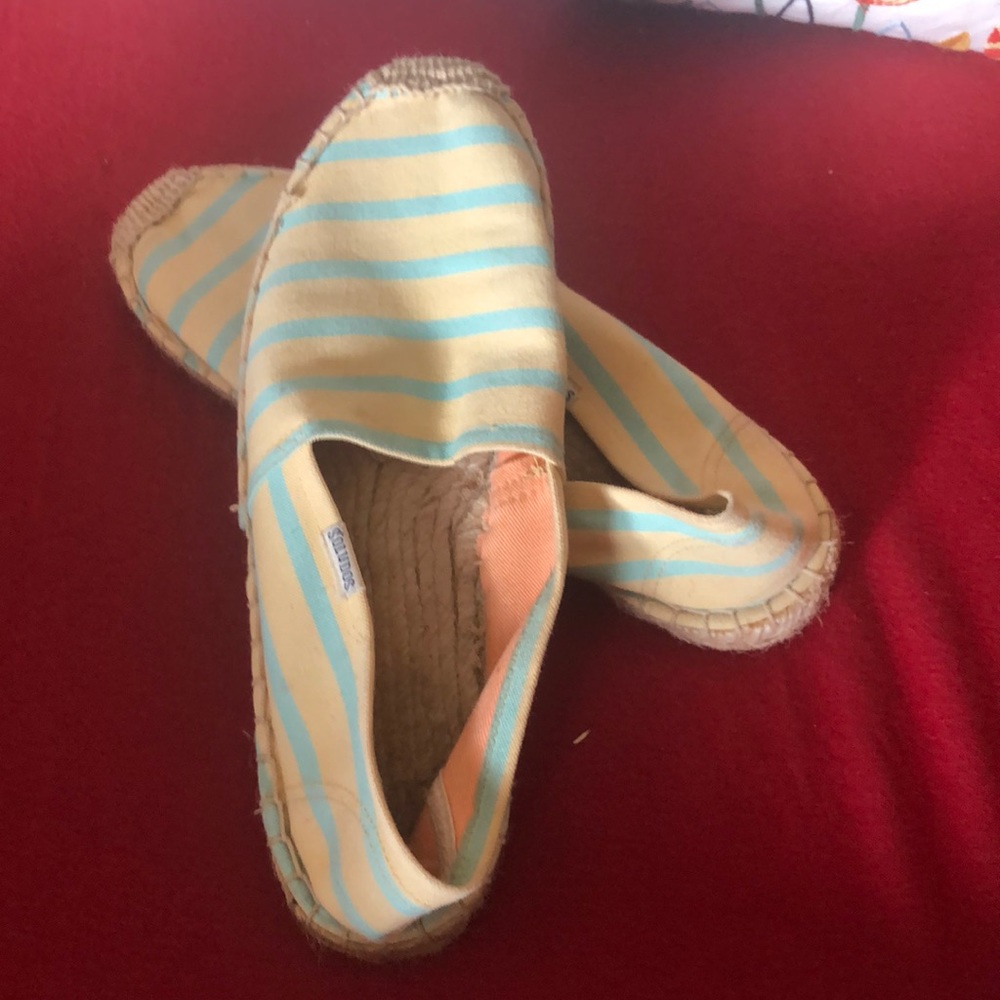 Stripped soludos